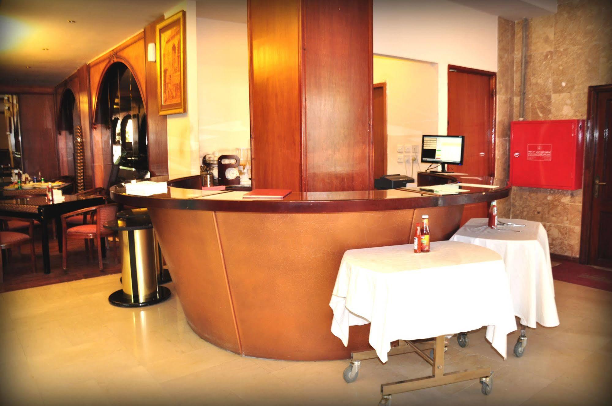 Al Higgi Hotel Yanbu Eksteriør billede