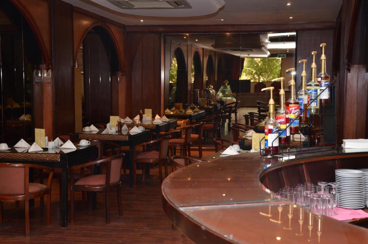Al Higgi Hotel Yanbu Eksteriør billede