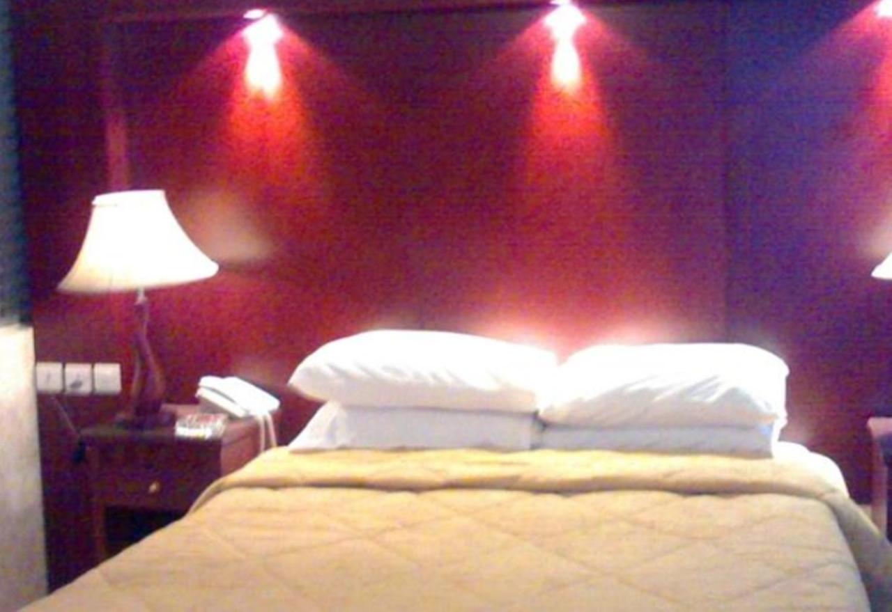 Al Higgi Hotel Yanbu Værelse billede